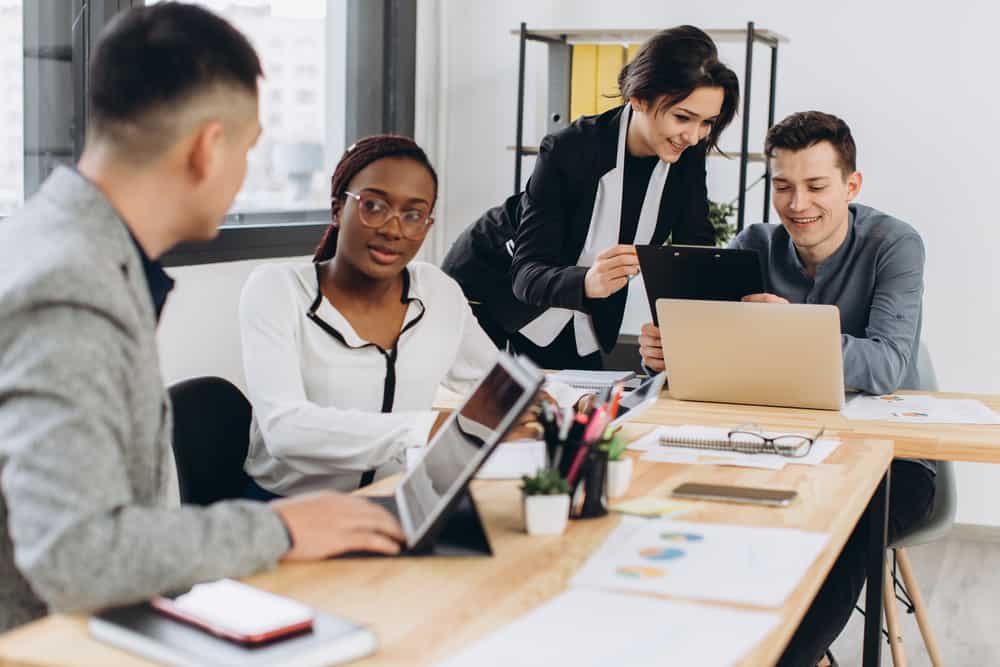 les obligations pour les entreprises avec un seuil d’effectif de 200 à 299 salariés